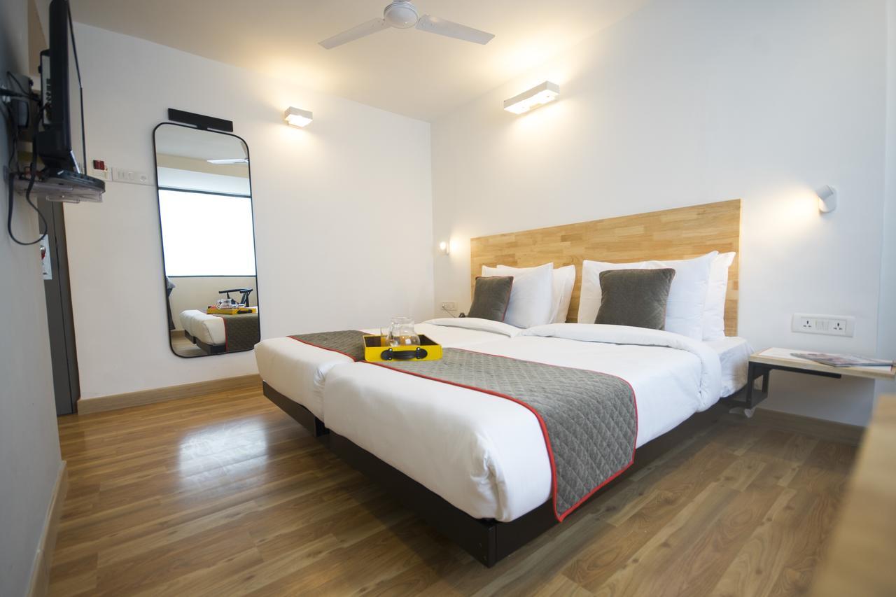 מלון מומביי Oyo Townhouse 16 International Airport מראה חיצוני תמונה