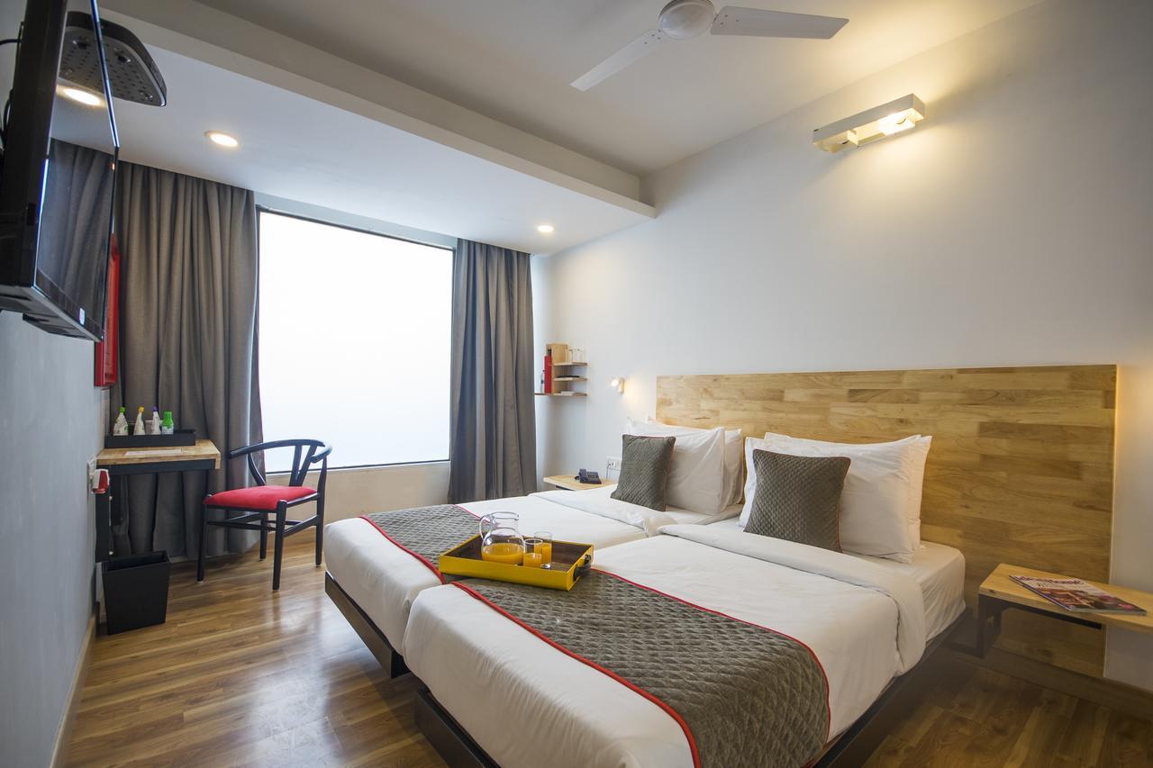 מלון מומביי Oyo Townhouse 16 International Airport מראה חיצוני תמונה