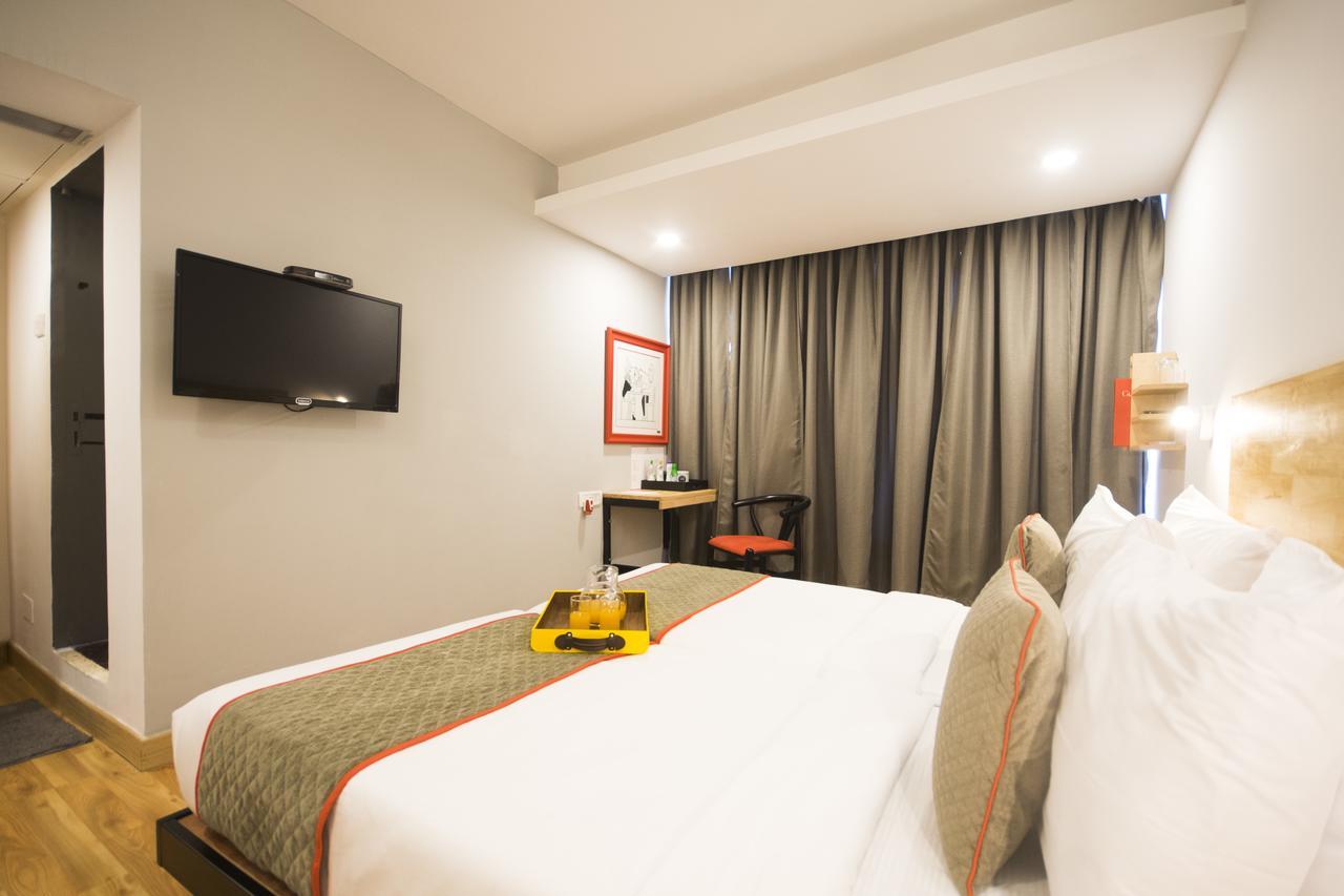 מלון מומביי Oyo Townhouse 16 International Airport מראה חיצוני תמונה