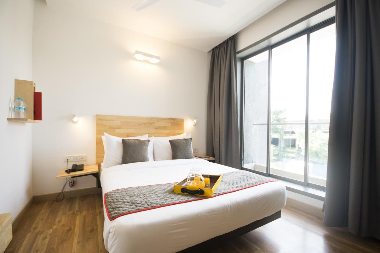 מלון מומביי Oyo Townhouse 16 International Airport מראה חיצוני תמונה